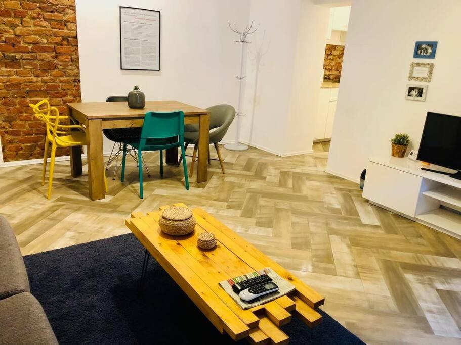 Joy City Stay Libertatii 9Mai 7 Timișoara Zewnętrze zdjęcie
