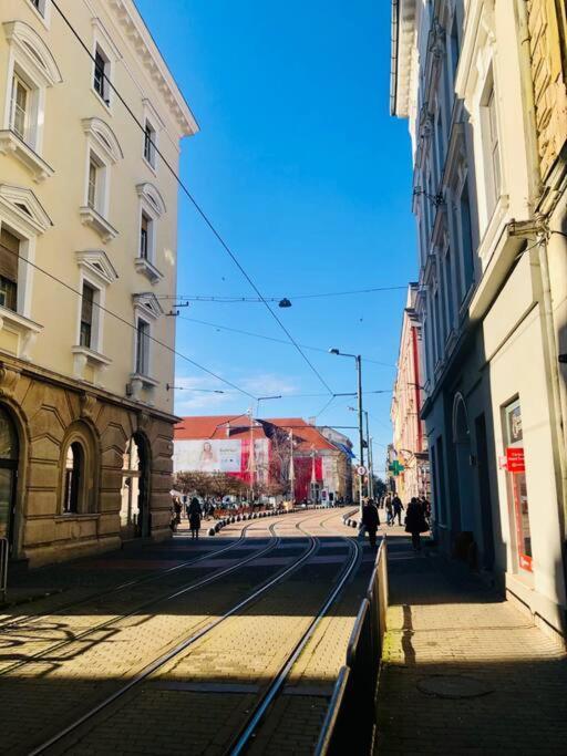 Joy City Stay Libertatii 9Mai 7 Timișoara Zewnętrze zdjęcie